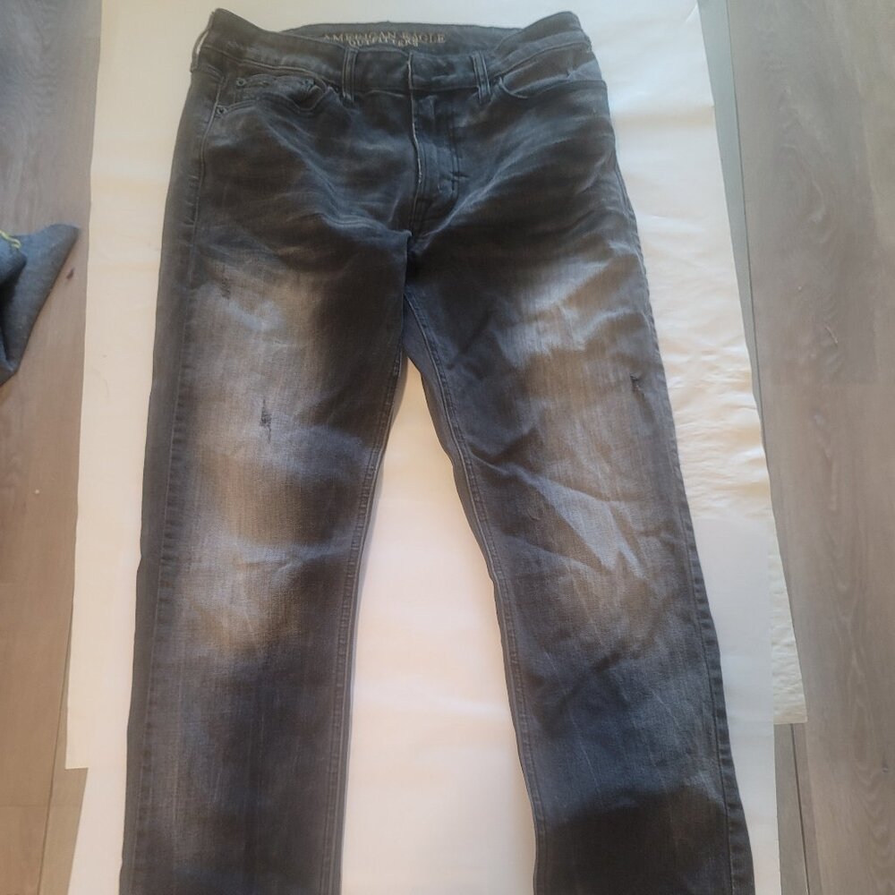American Eagle Outfitters Black Stone Washed Extreme Flex Jeans Size 30x31
